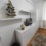 Apartment Heni