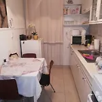 Heni *